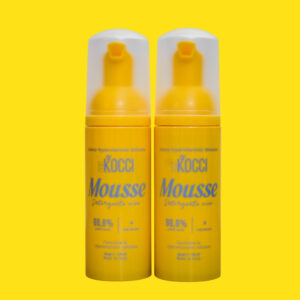 Mousse detergente Kocci VIP alla bava di lumaca ed estratto di cetriolo, ricca di vitamine e acido ialuronico per una pulizia delicata e profonda